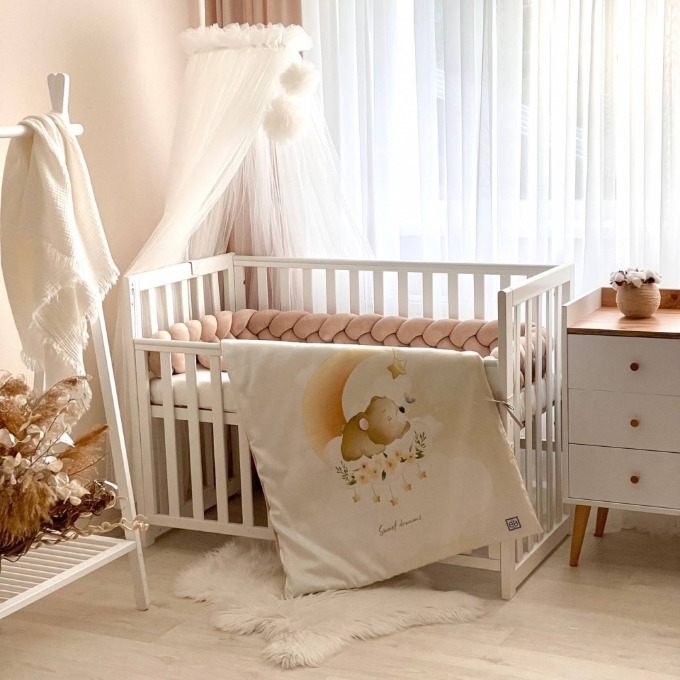 Paturica bebe din satin si velur cu pilota Ursulet bej (7)